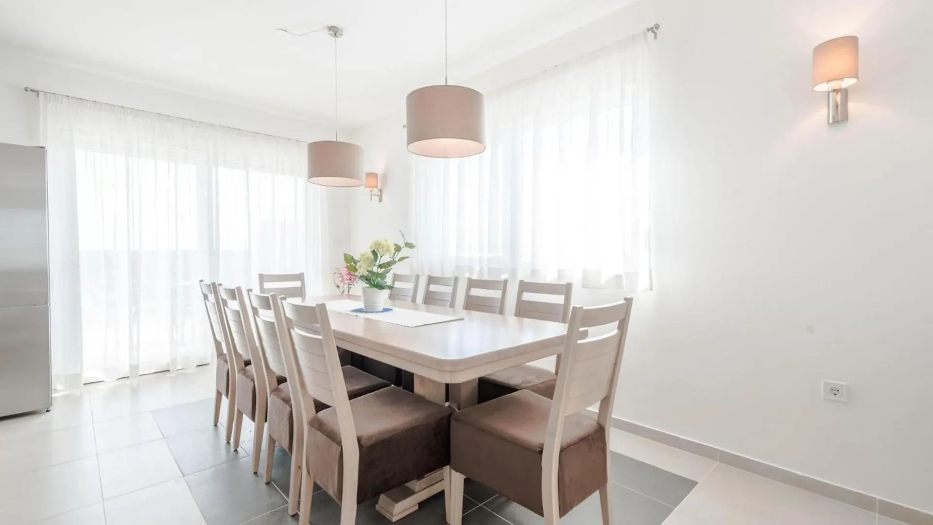 Nicely Decorated Villa With Swimming Pool Sukošan 0*,