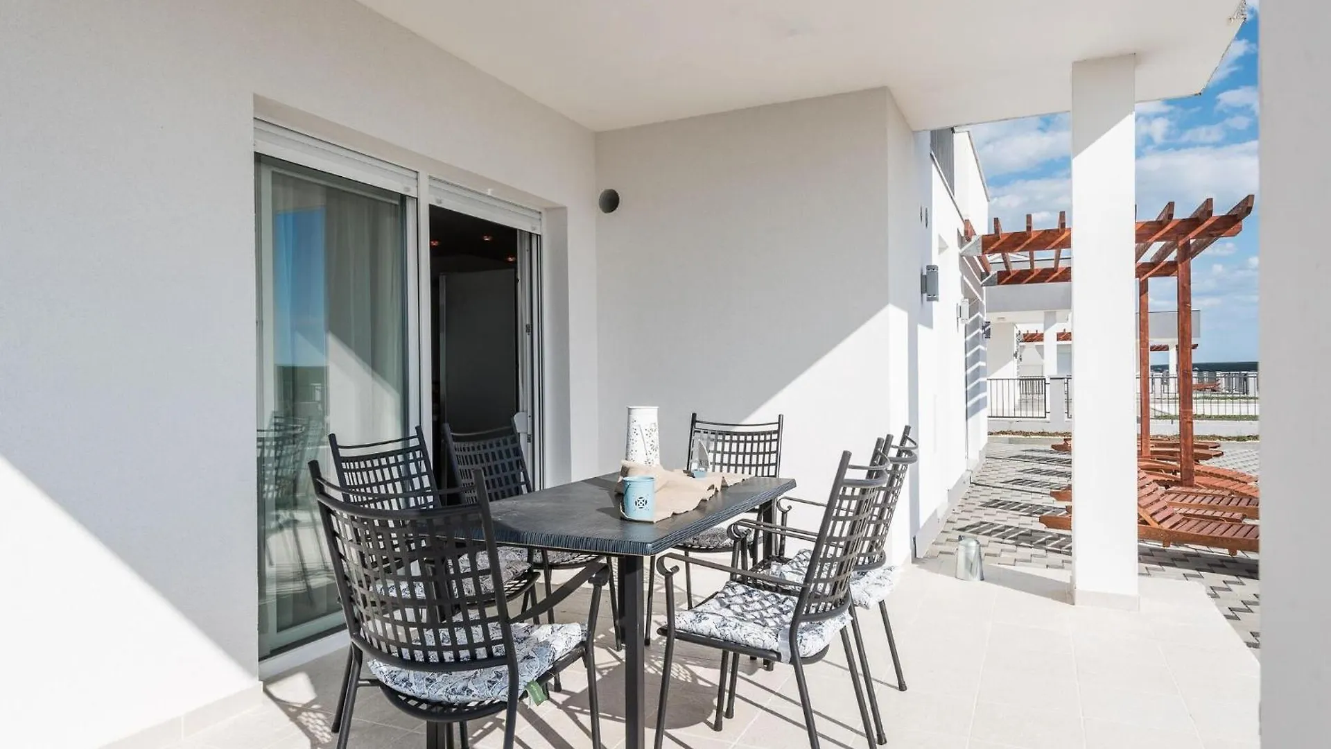 Nicely Decorated Villa With Swimming Pool Sukosan Croatia